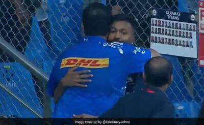 Hardik Pandya Hugs Aakash Ambani Ahead Of MI vs GT Match, Photo Goes Viral