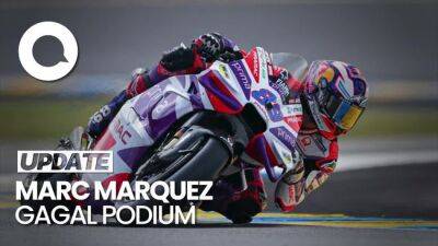 Marc Marquez - Francesco Bagnaia - Martin Menangi Sprint Race MotoGP Prancis, Bagnaia-Marquez Sengit - sport.detik.com