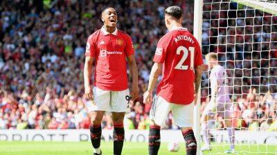 Anthony Martial strike spurs Manchester United to crucial home win over Wolverhampton Wanderers
