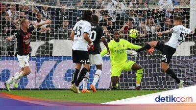 Theo Hernandez - Ante Rebic - Olivier Giroud - Spezia Vs AC Milan: Rossoneri Tumbang 0-2 - sport.detik.com -  Sandro