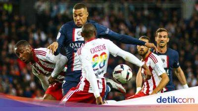 PSG Vs Ajaccio: Diwarnai Dua Kartu Merah, Les Parisiens Menang 5-0