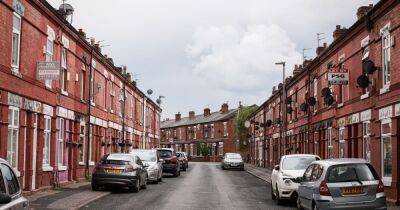 Moss Side - The streets where every other house is owned by a landlord - manchestereveningnews.co.uk - Manchester - county Lane