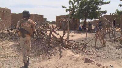 UN report: Army, 'foreign' fighters killed 500 in Mali in March 2022 - france24.com - France - Sudan - Senegal - Mali -  Dakar