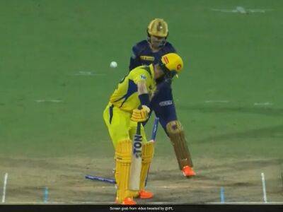 Watch: Sunil Narine Bamboozles Ambati Rayudu, Moeen Ali In Same Over