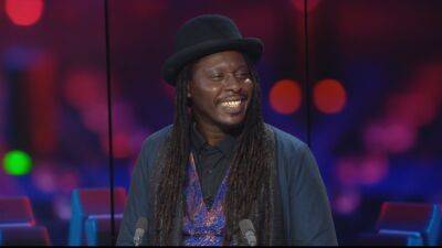 Music Show: Faada Freddy keeps humanity at the heart of his music on new optimistic EP - france24.com - France - Usa - Senegal