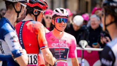 Geraint Thomas - Giro d'Italia 2023: Geraint Thomas to sport pink jersey on Stage 10 after Remco Evenepoel exits race, RCS confirms - eurosport.com - Britain - Belgium - Uae