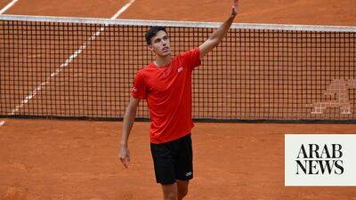 Alcaraz gets French Open wake-up call after slumping to 3rd round defeat in Rome