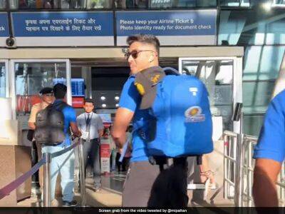 Watch: Mumbai Indians Star Batter Gets 'Punishment', Enters Airport Wearing Batting Pads - sports.ndtv.com - India