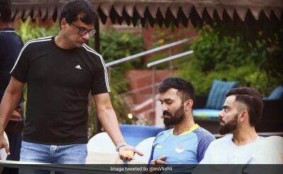 Offered 'Cheese Pocket', Virat Kohli Sums Up Reactions From Him And Dinesh Karthik