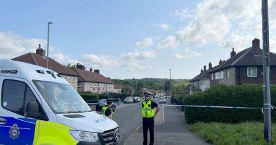 Man arrested after two people found dead in house in Huddersfield - manchestereveningnews.co.uk - Manchester