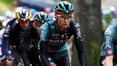 Giro d’Italia 2023: Aleksandr Vlasov latest big name to abandon as illness sweeps through peloton