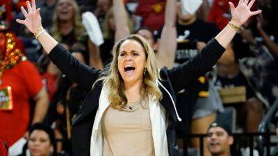 WNBA rescinds Aces' 2025 1st-round pick, suspends Becky Hammon - ESPN