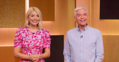 Holly Willoughby to leave Phillip Schofield on This Morning as she confirms shorter attendance