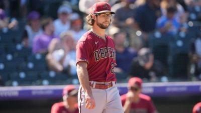 D-backs' Zac Gallen accidentally kills bird with pregame throw - ESPN