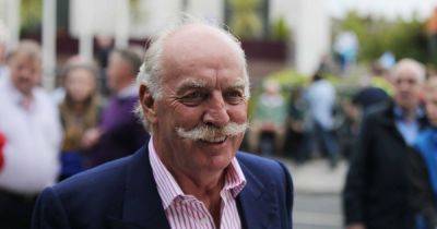 Peter Lawwell - Dermot Desmond - 5 things Dermot Desmond could be doing at Celtic check–in as Ange snap piques punters' intrigue - dailyrecord.co.uk - Scotland - Ireland
