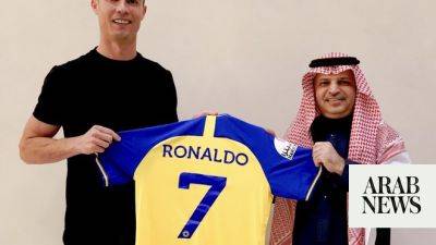 Ronaldo’s Al-Nassr shirt a big hit on the streets of Baghdad
