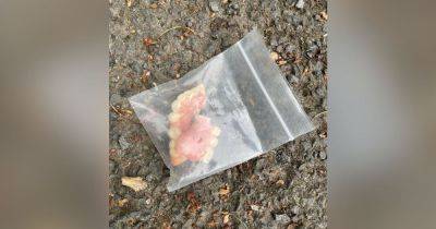 Andy Burnham - Mystery surrounds bag of TEETH left on the pavement - manchestereveningnews.co.uk - Manchester