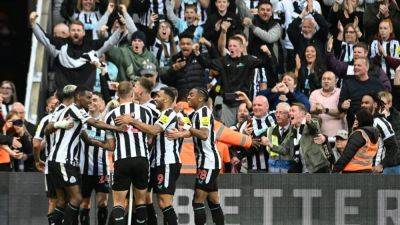 Newcastle top Brighton, on precipice of Champions League