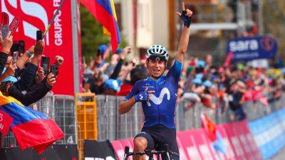 Giro d'Italia 2023: Einer Rubio wins chaotic and shortened Stage 13 after thrilling Thibaut Pinot attacks