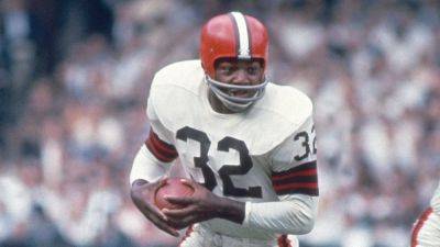 NFL legend Jim Brown dead at 87 - foxnews.com - county Eagle - county Brown - county Cleveland