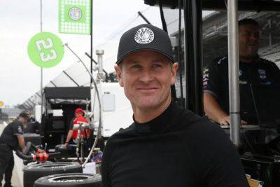 After a fun family detour, Ryan Hunter-Reay gets back on the road to the Indy 500