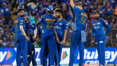 "They Kind Of Lose The Plot...": Ex-CSK Star Slams Mumbai Indians' Bowling In IPL 2023