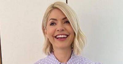 Argos' 'flattering' £89 dress branded 'perfect for Spring' as it's spotted on Holly Willoughby