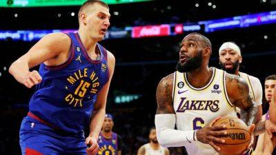 Anthony Davis - Nikola Jokic - Lakers outshined by Nuggets again in clutch, face 3-0 deficit - ESPN - espn.com - Los Angeles -  Los Angeles -  Denver