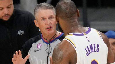 Austin Reaves - Denver Nuggets - Ashley Landis - LeBron James accidentally bloodies referee in Game 3: 'You’ve been wanting to do that for 25 years' - foxnews.com - Los Angeles -  Los Angeles - county Cleveland - county Cavalier