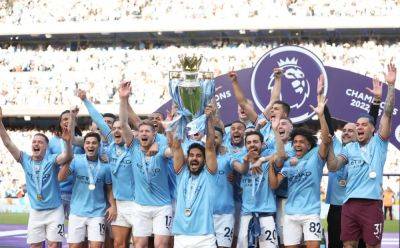 Much-changed Manchester City beat Chelsea amid title party