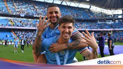 Manchester City Harus Sabar Tuntaskan '2 Final'