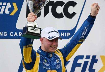 Wrotham’s Motorbase Performance NAPA Racing set pace in British Touring Car Championship at Snetterton after win double for Ash Sutton from Platt’s Heath’s Jake Hill