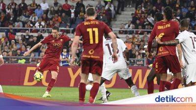 AS Roma Vs Salernitana Tuntas 2-2