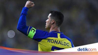 Detik-detik Cristiano Ronaldo Sujud Syukur