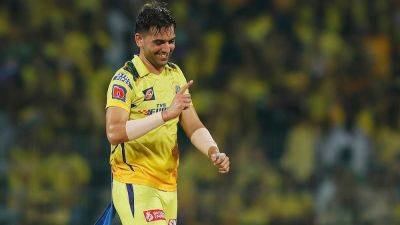 Did Deepak Chahar Get Injured During IPL Qualifier 1? Chennai Super Kings Star's Crucial Update
