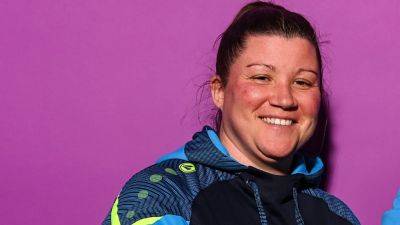 Eileen Gleeson - Laura Heffernan lands DLR Waves manage role - rte.ie - Ireland