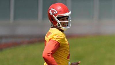 Patrick Mahomes - Priority is 'legacy and winning rings,' not money - ESPN
