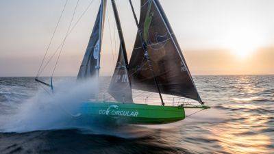 Ad A - The Ocean Race: Team Holcim-PRB shatter 24-hour distance records as the three leaders post 600+ miles - eurosport.com - Britain - France