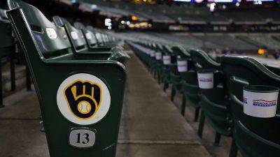 Brewers may relocate if $448 million in renovations to stadium aren't made: report