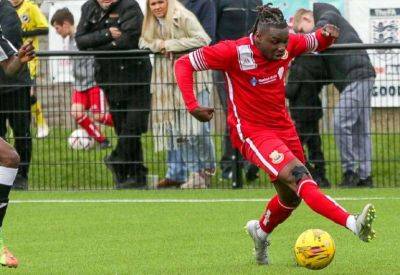 Matt Smith - Thomas Reeves - Faversham Town manager Sammy Moore on the loan arrival of forward Jefferson Aibangbee from Sheppey United - kentonline.co.uk -  Faversham