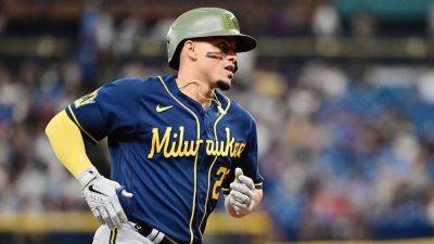 Brewers' Willy Adames exits game, hospitalized after being hit by a foul ball