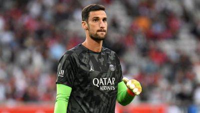 PSG goalkeeper Sergio Rico in intensive care after riding accident - ESPN