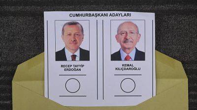 Recep Tayyip Erdoğan - Live: Erdogan leads in historic presidential election - euronews.com - Turkey