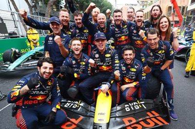Max Verstappen's cool head drives him to a one-sided victory in Monaco