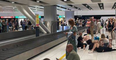 Passenger 'misses train home' after 'horrendous' wait for almost two hours for luggage at Manchester Airport