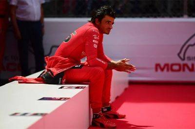Carlos Sainz fuming over bungled Ferrari pit-stop strategy in Monaco