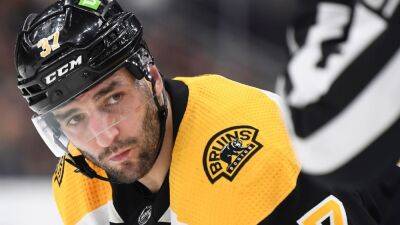 Bruins C Bergeron says 'it's too early' to decide on future - ESPN