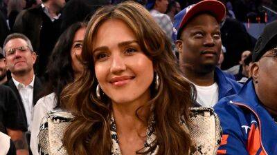 Jessica Alba steals the show at Madison Square Garden as Knicks top Heat to tie playoff series