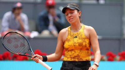 Jessica Pegula knocked out of Madrid Open as battling Veronika Kudermetova reaches semi-finals