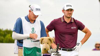 Patrick Cantlay hires Tiger Woods' longtime caddie Joe LaCava amid uncertainty following ankle surgery